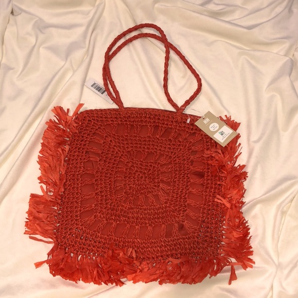 Most Wanted USA woven crotchet tote sea grass fringe Red - Picture 4 of 10